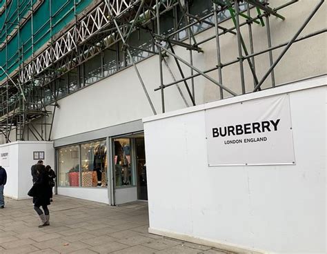 burberry london мужской|Burberry factory shop London online.